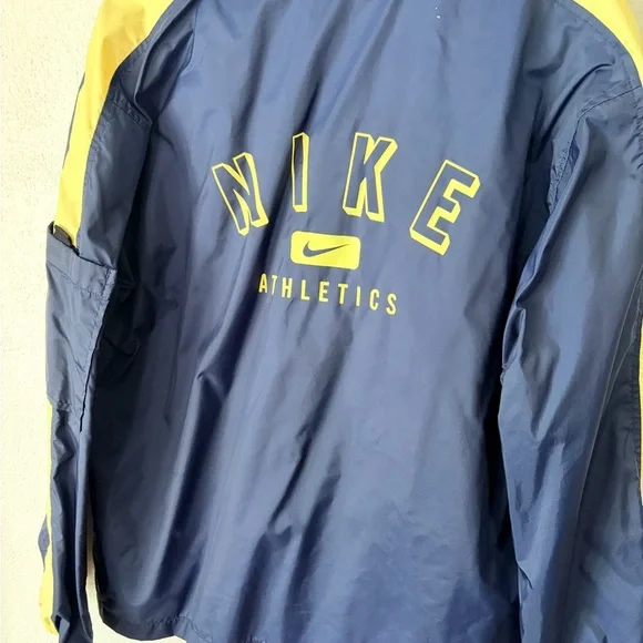 Vintage Nike Navy Windbreaker Jacket with Yellow Trim - Picture 2 of 3